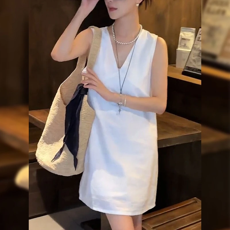 夏季新款轻奢高级感小个子圆领背心裙潮白色无袖洋气连衣裙女