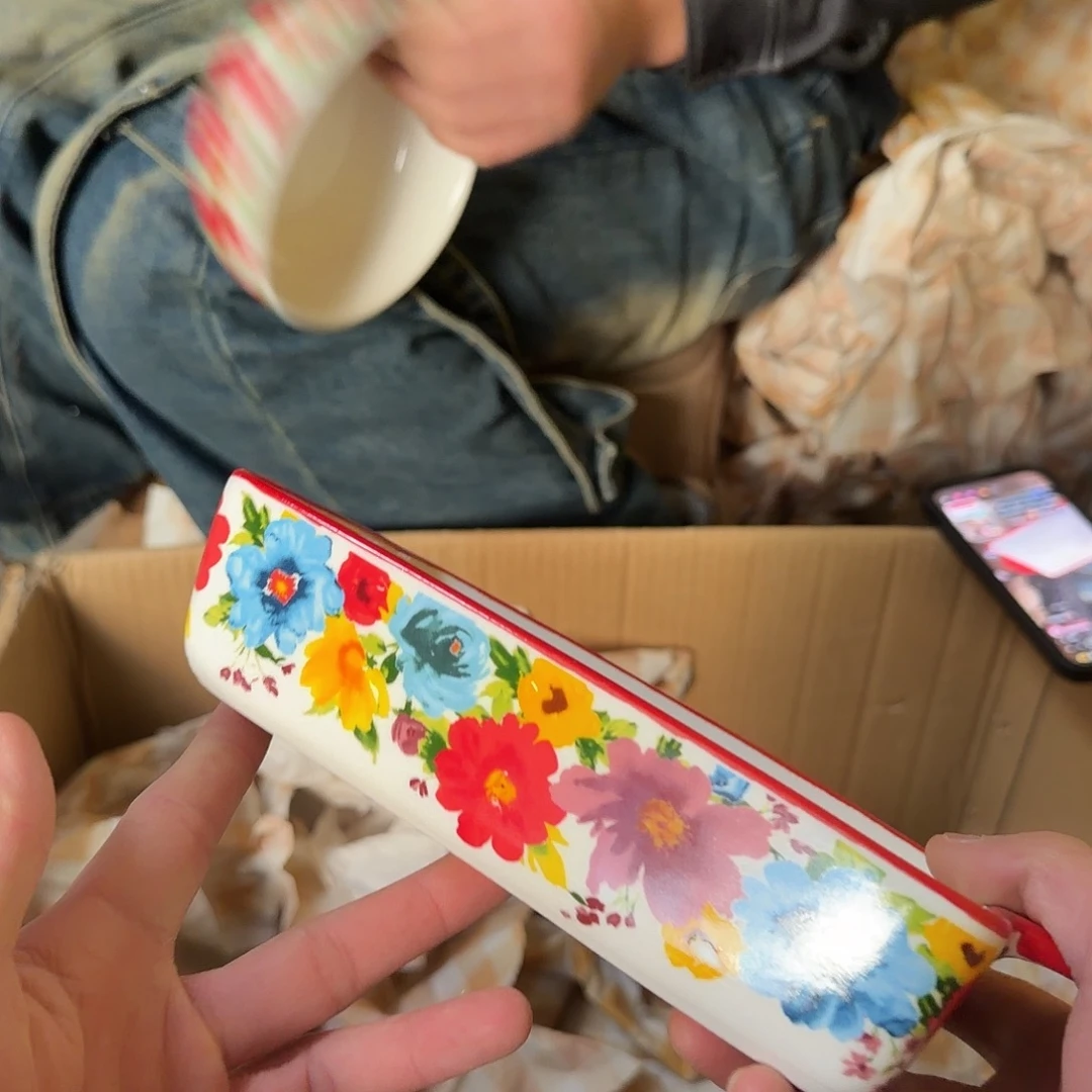 陶瓷微瑕微瑕，满15飞，感谢姐姐支持