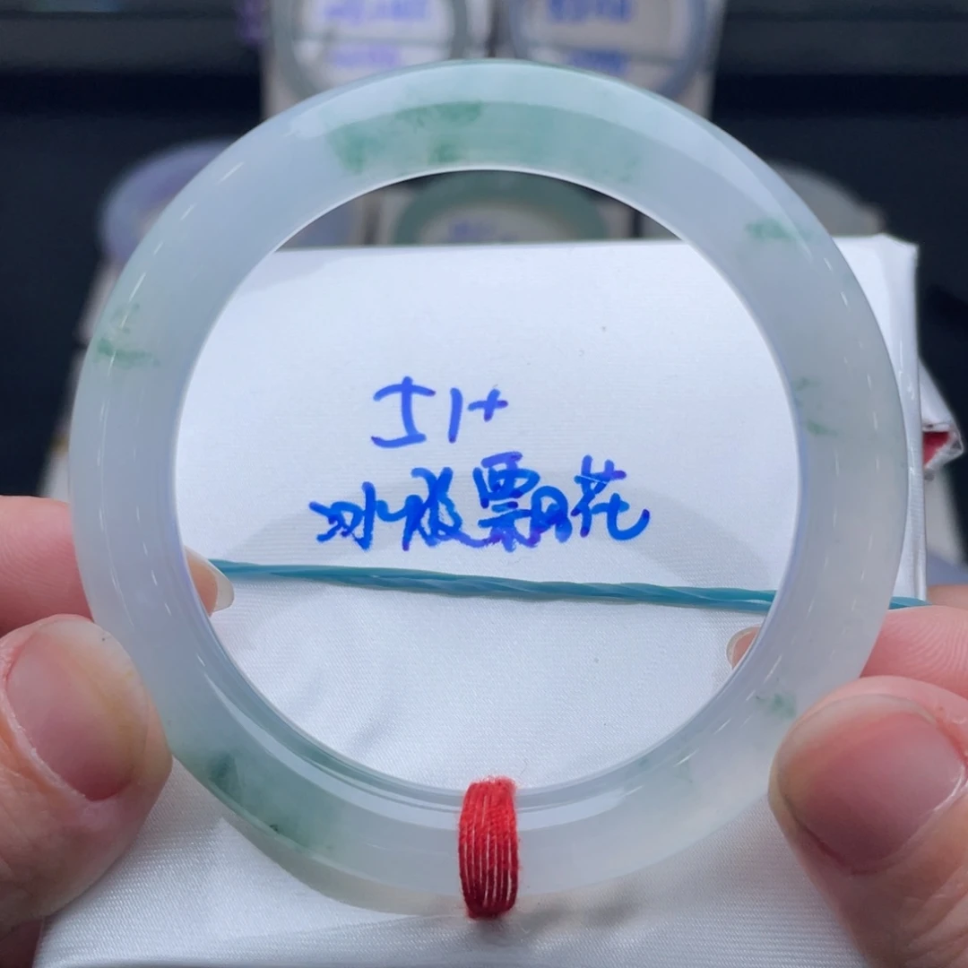 翡翠未镶嵌手镯翡翠手镯35