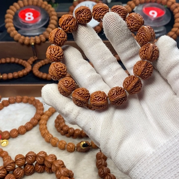 桃核吊坠秦岭龙纹