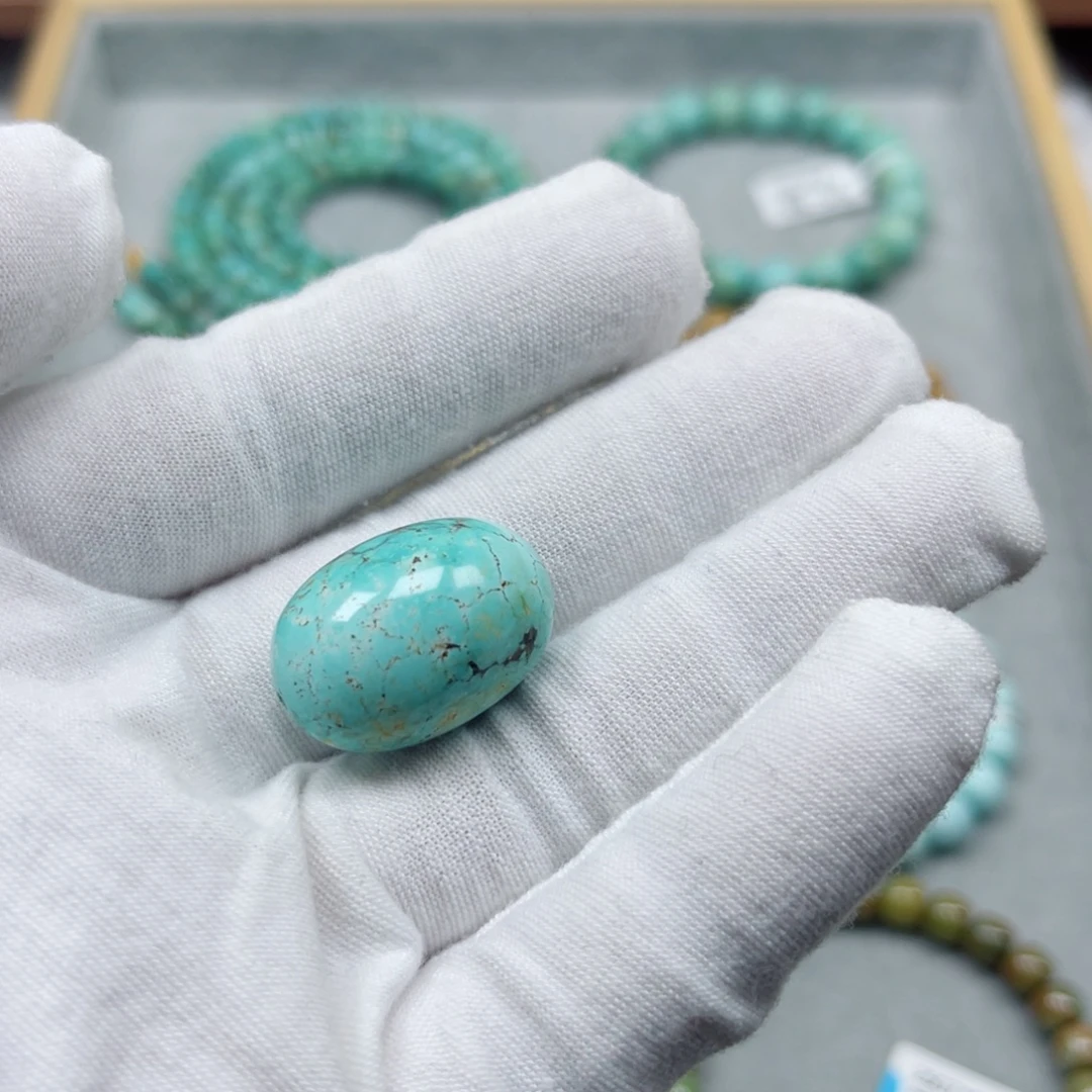 绿松石未镶嵌挂件