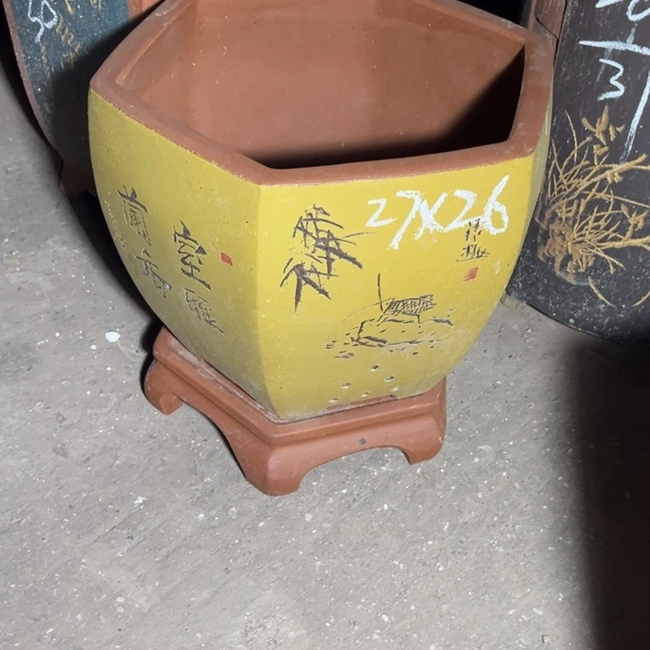 紫砂花盆紫砂花盆