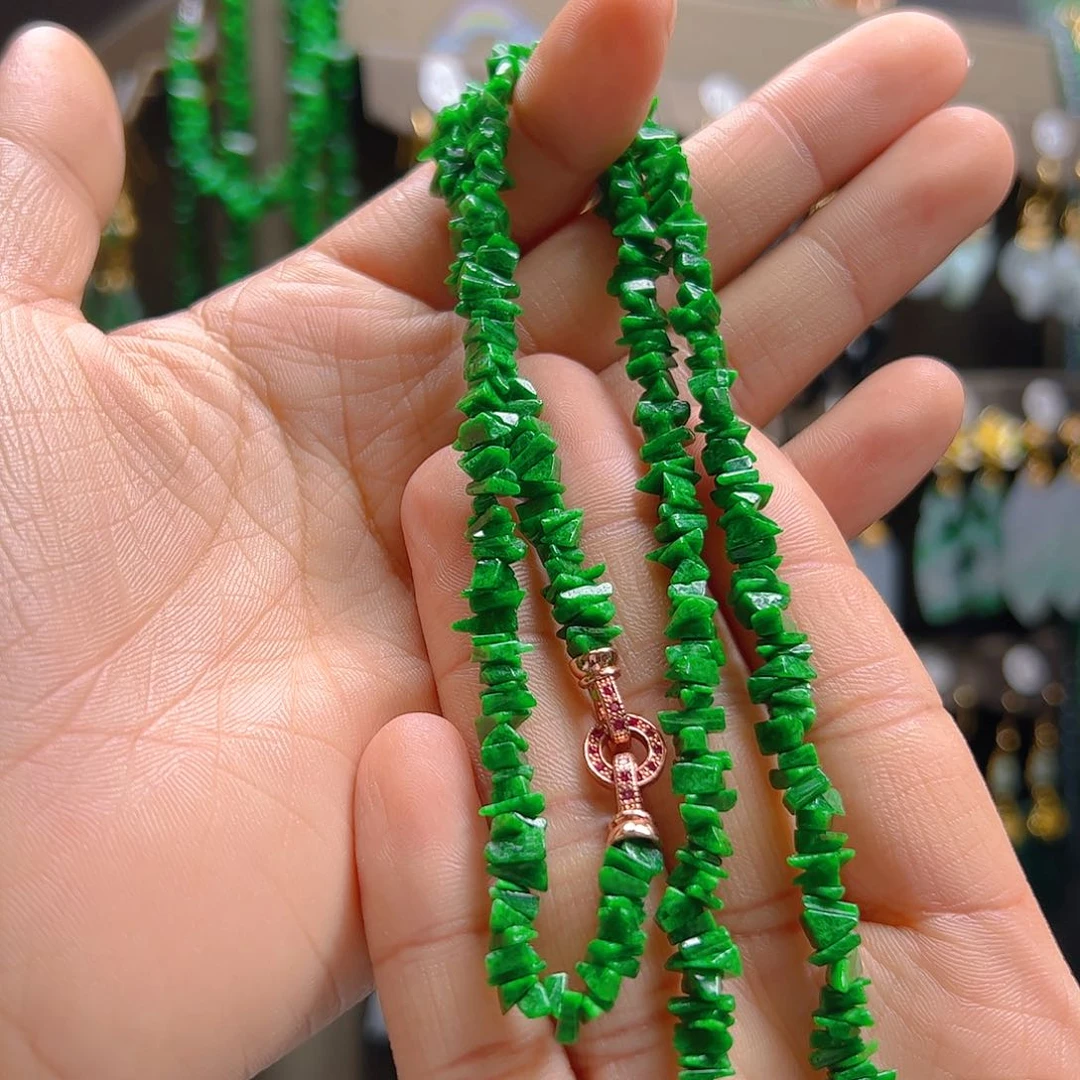 未镶嵌翡翠耳饰翡翠