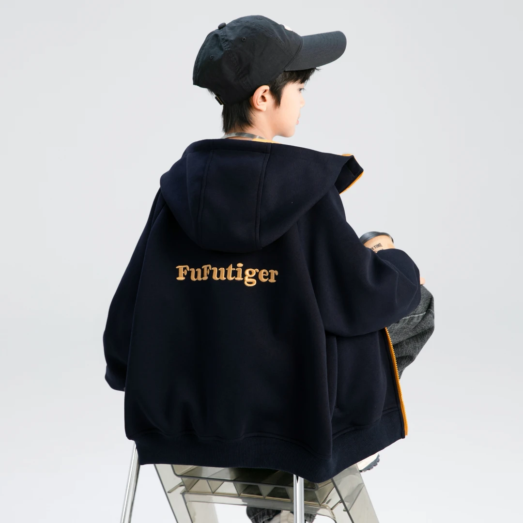 男童外套春秋款2025新款秋季卫衣连帽中大童男孩秋装运动开衫上衣