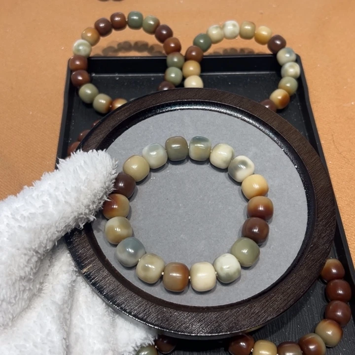 吊坠菩提根/象牙果14巧克力