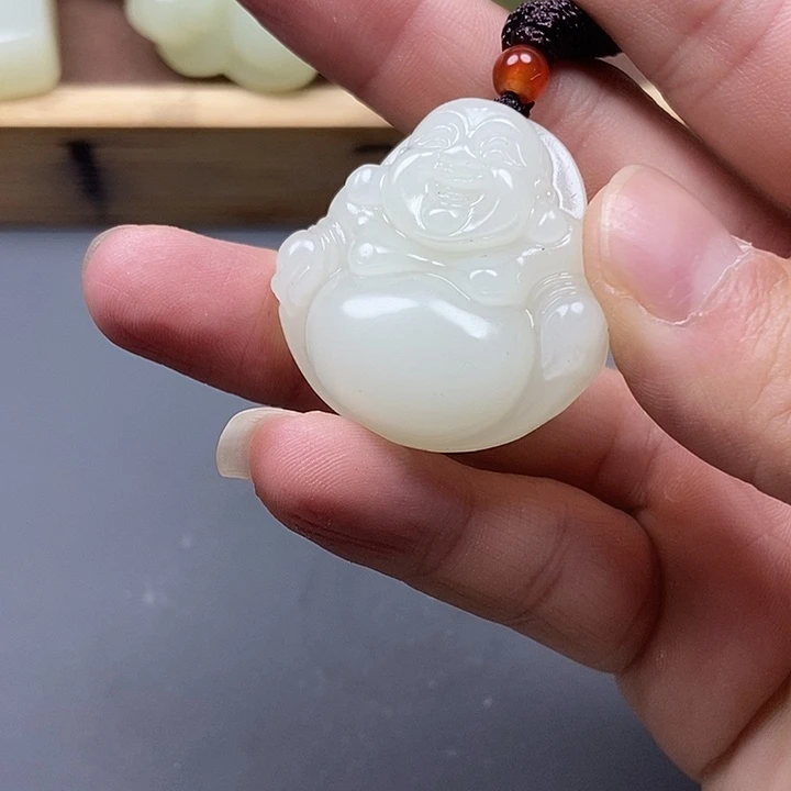 和田玉（糖玉）未镶嵌颈饰