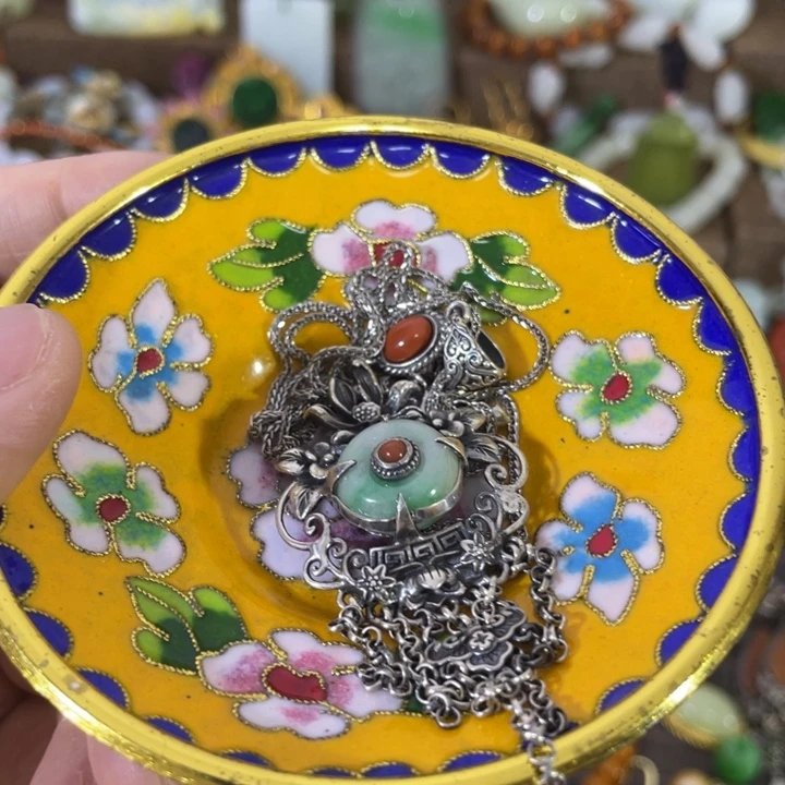 依***精品精品精品精品