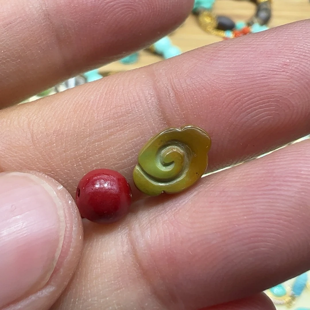 南红玛瑙未镶嵌颈饰