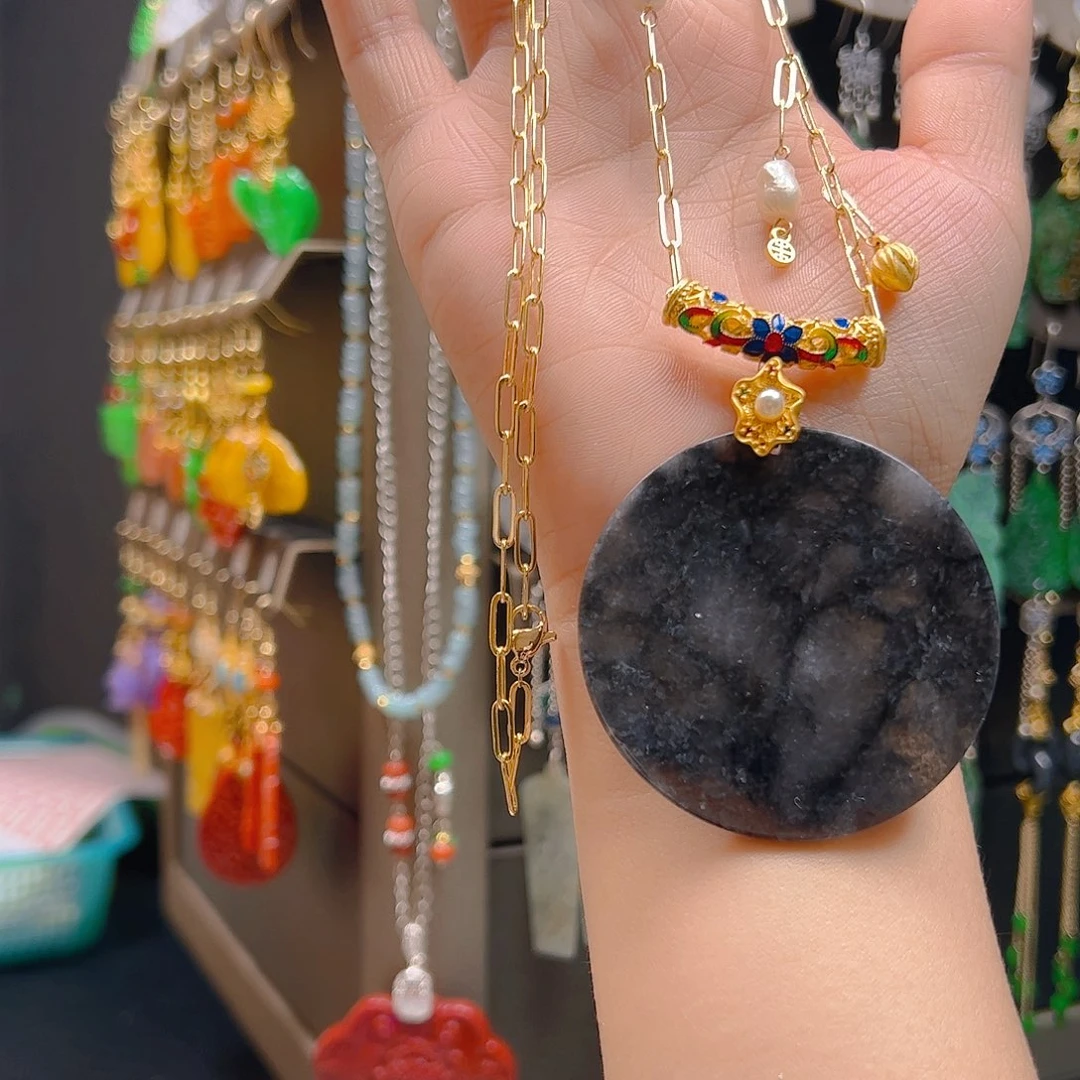 未镶嵌翡翠耳坠翡翠