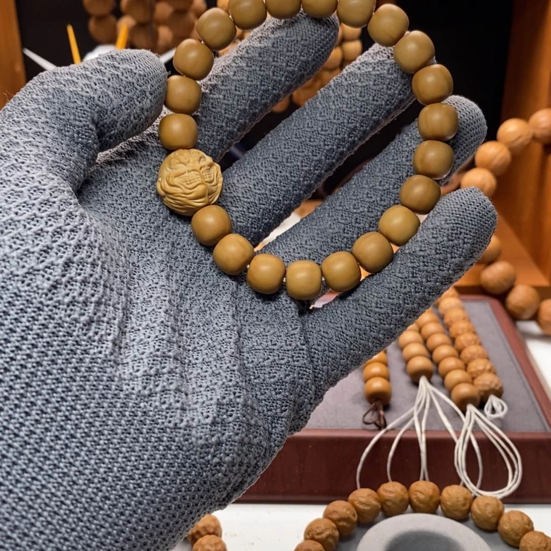 猴头核桃手串磨砂老型送单颗