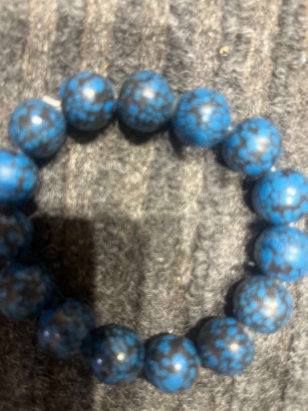 S13特色手工艺木制品。