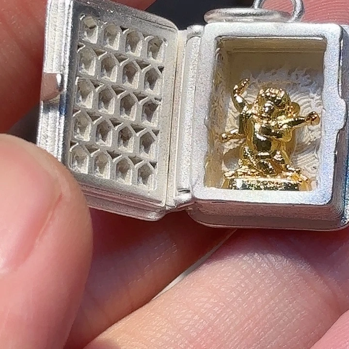 树脂制品我也不知道我在想