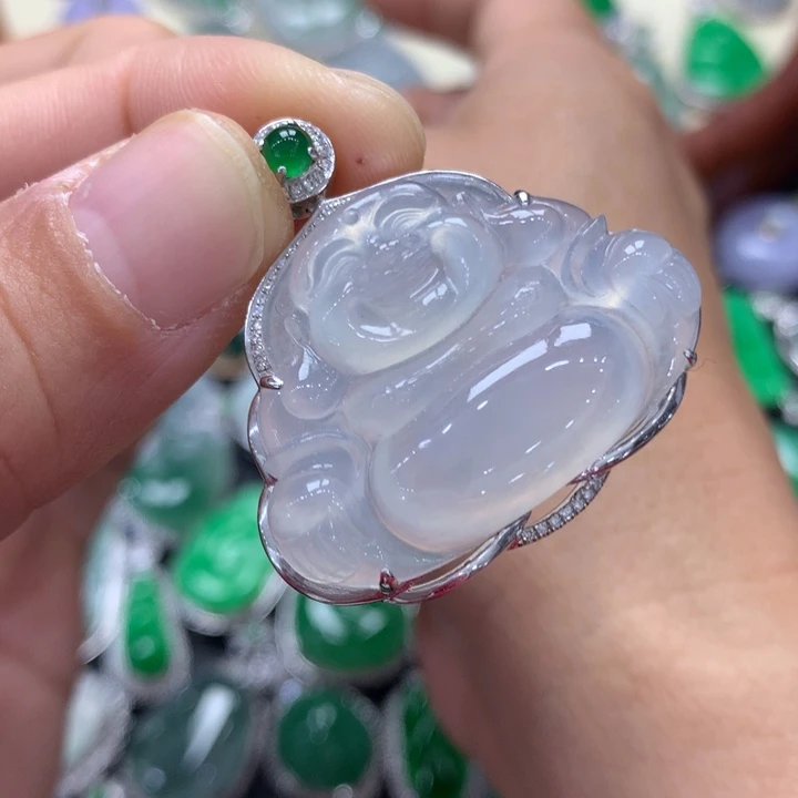翡翠吊坠(不含链)18K金镶嵌