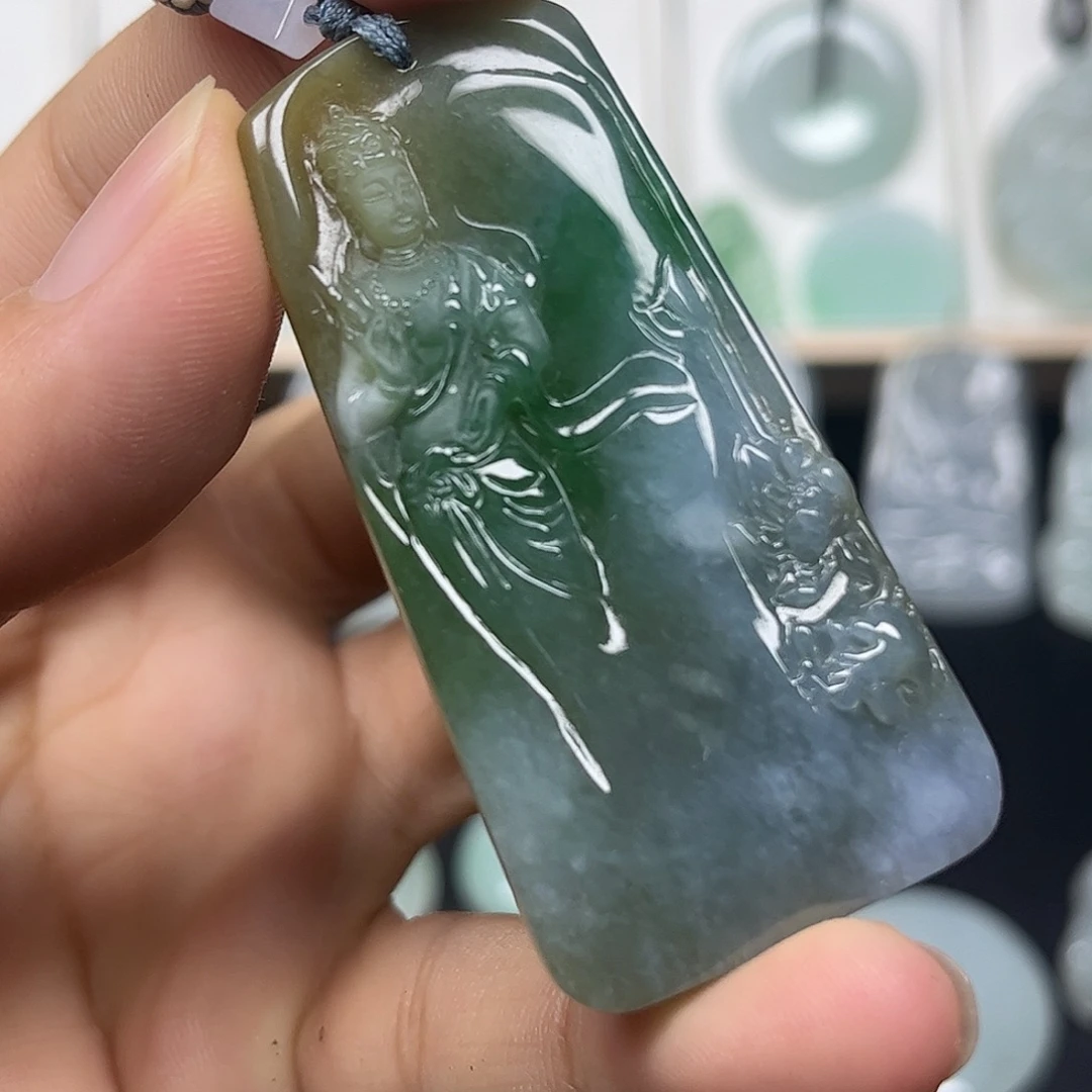翡翠未镶嵌颈饰缅甸翡翠