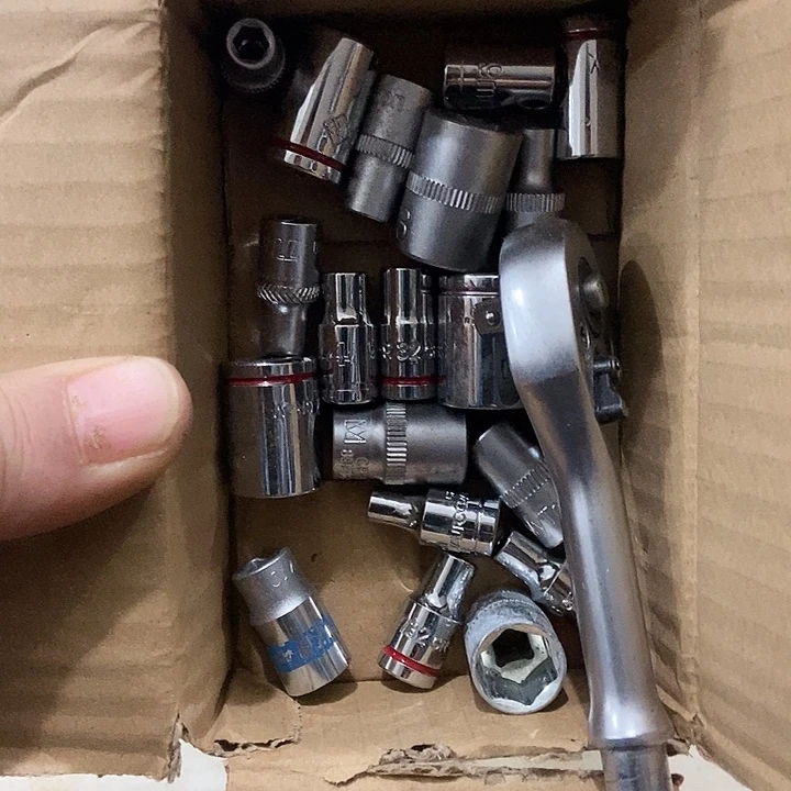 小飞一套发货的的