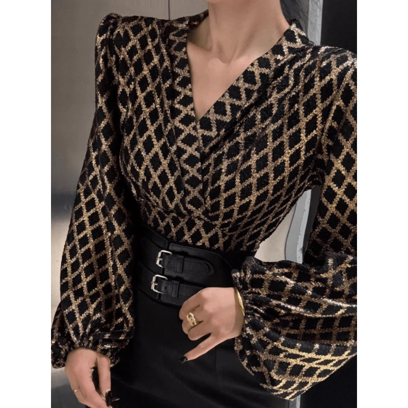 【欧欧】港风复古格纹V领衬衫25春季别致新款上衣气质御姐衬衣潮