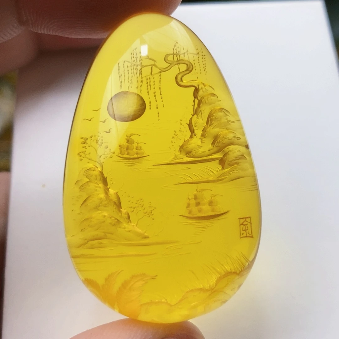 【闪购商品】金珀吊坠(不含链)未镶嵌