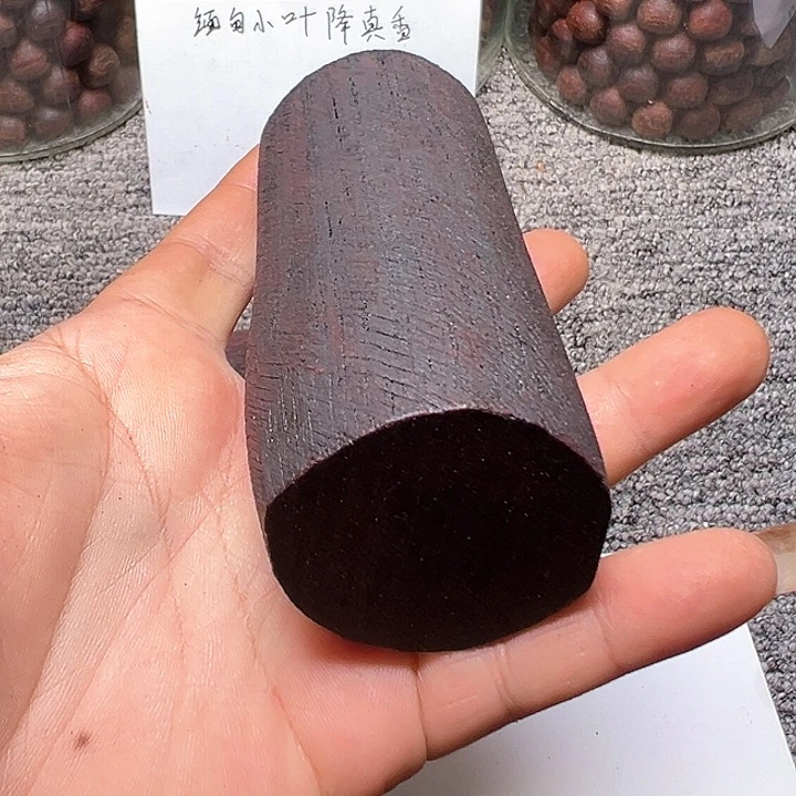 藤类降真香手把件紫红油精品超一档10.0/180克左右