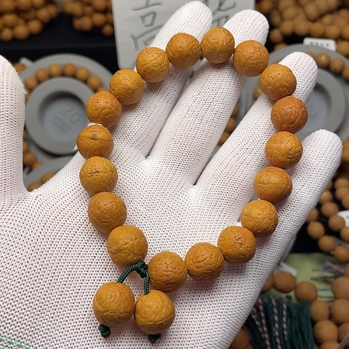 手串凤眼菩提14左右