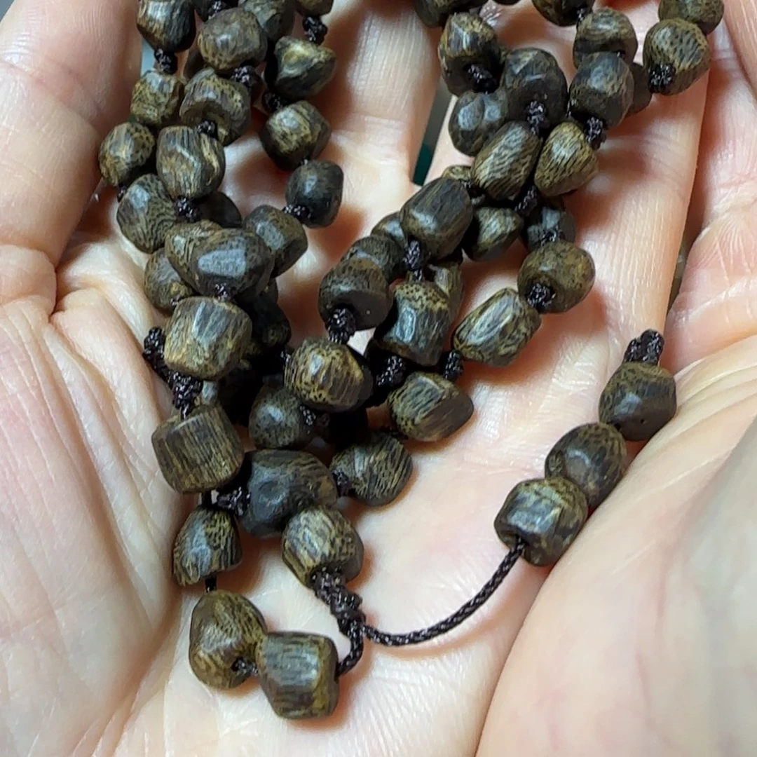 沉香木手串小**?绿奇楠沉水树丁随型多圈手串16克+多样性