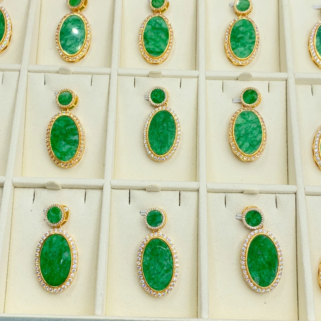 S925银翡翠吊坠精美轻奢日常百搭多样性发货1件