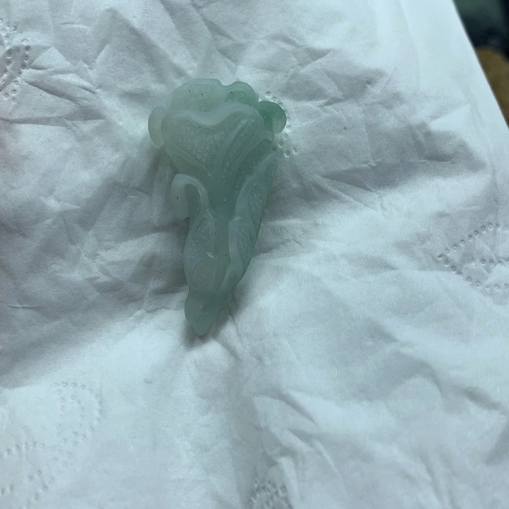 未镶嵌定制翡翠白菜 毛货 无鉴赏期