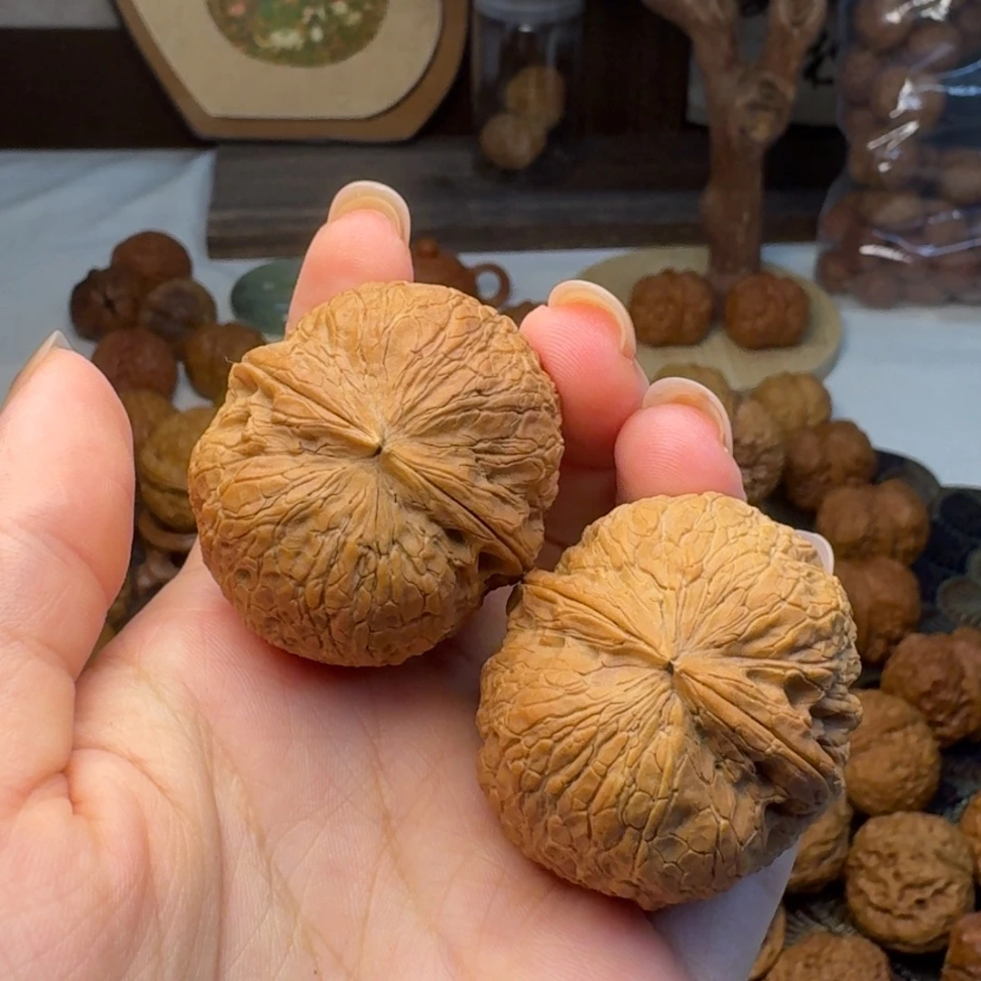 把件文玩核桃太阳圆球39.3