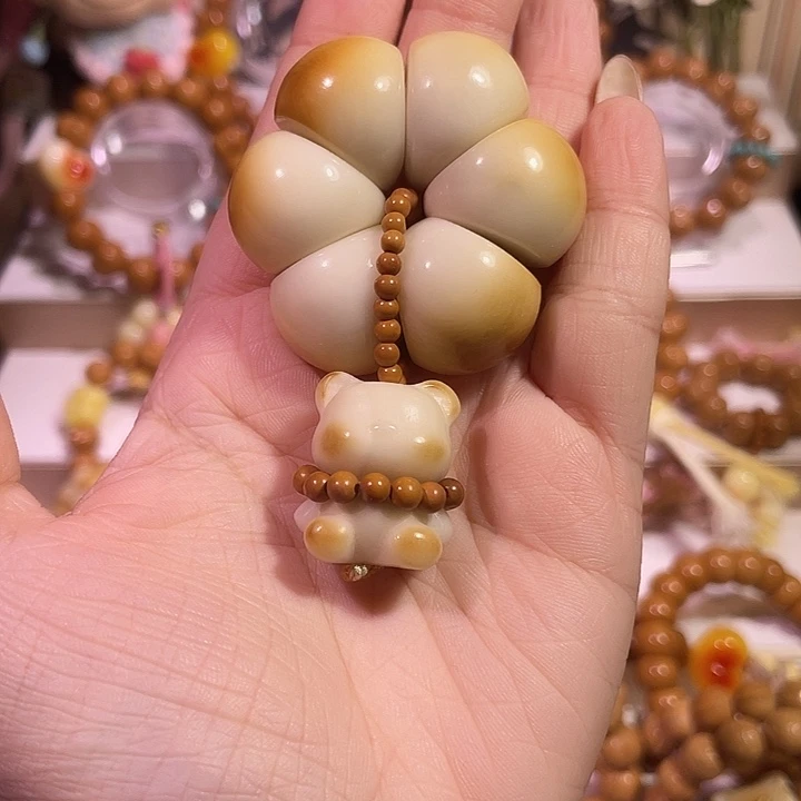 吊坠猴头核桃牙果山竹设计款