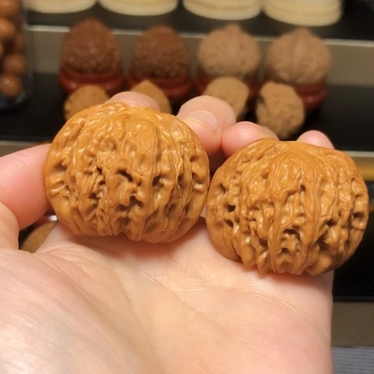 特价：山地石子磨盘