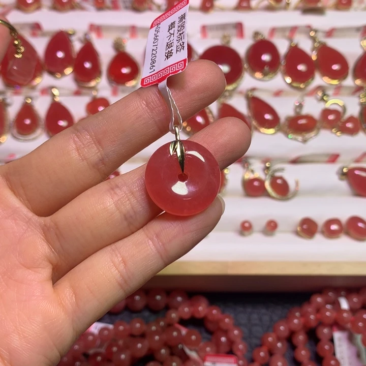 菱锰矿（红纹石）18K金镶嵌颈饰