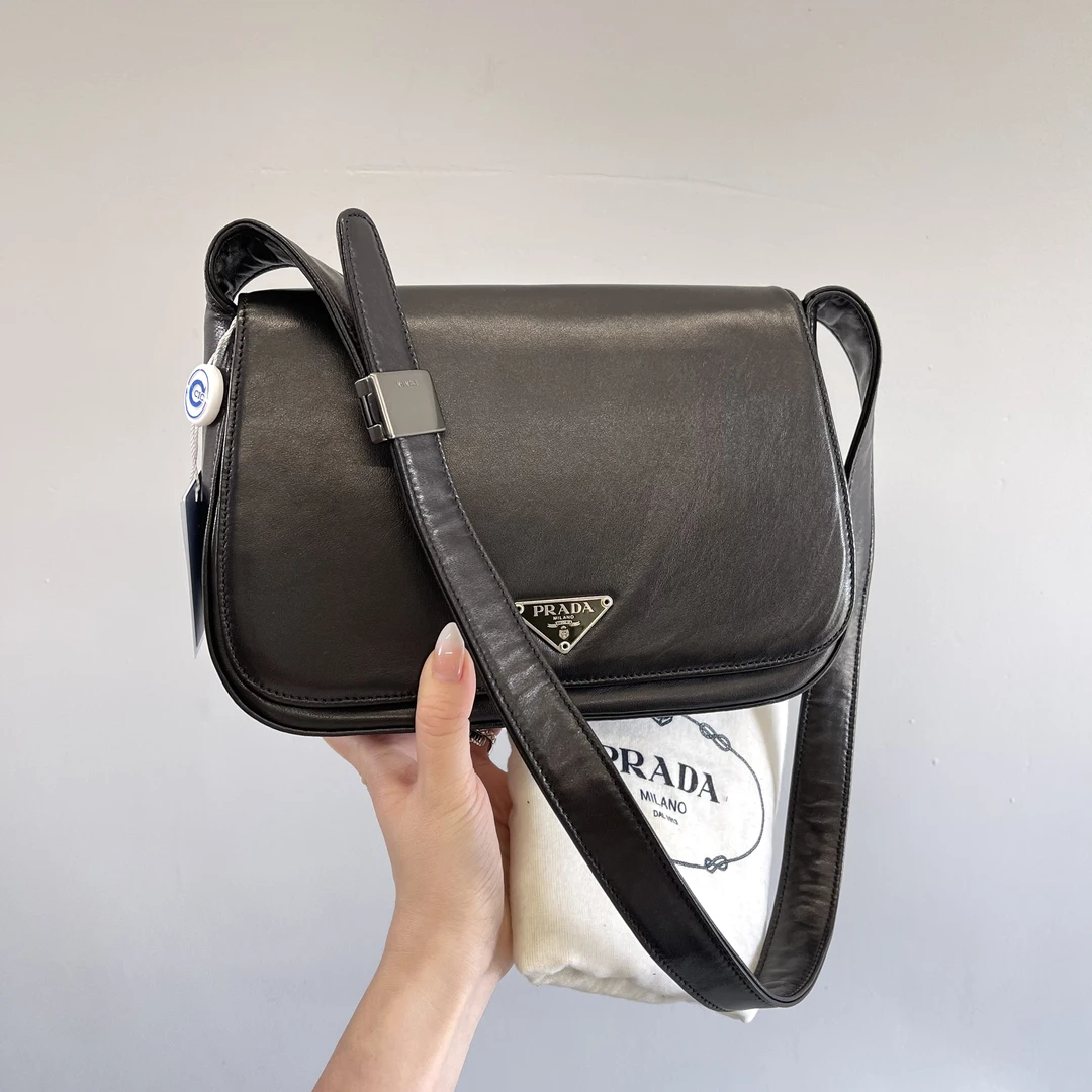 95新 Prada/普拉达 黑盒子单肩斜挎女包011802