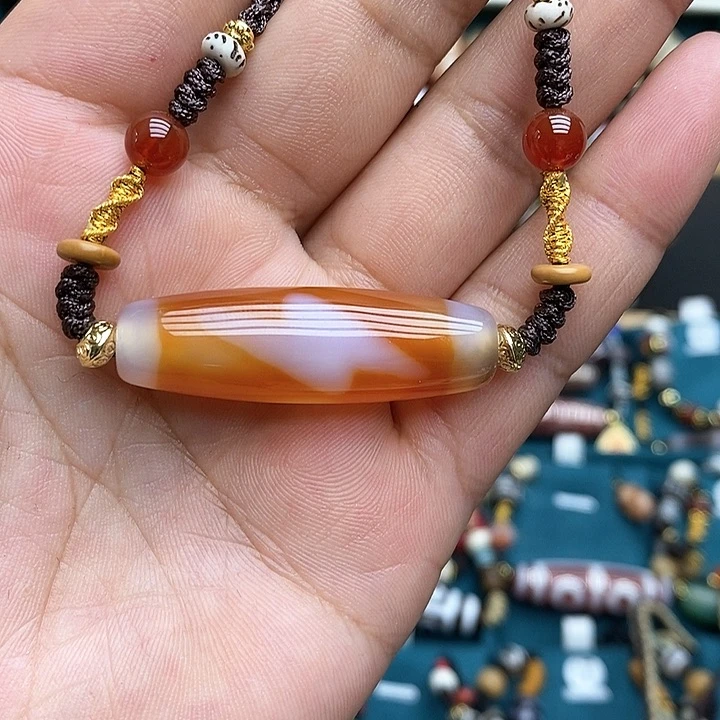 玛瑙/玉髓颈饰合金