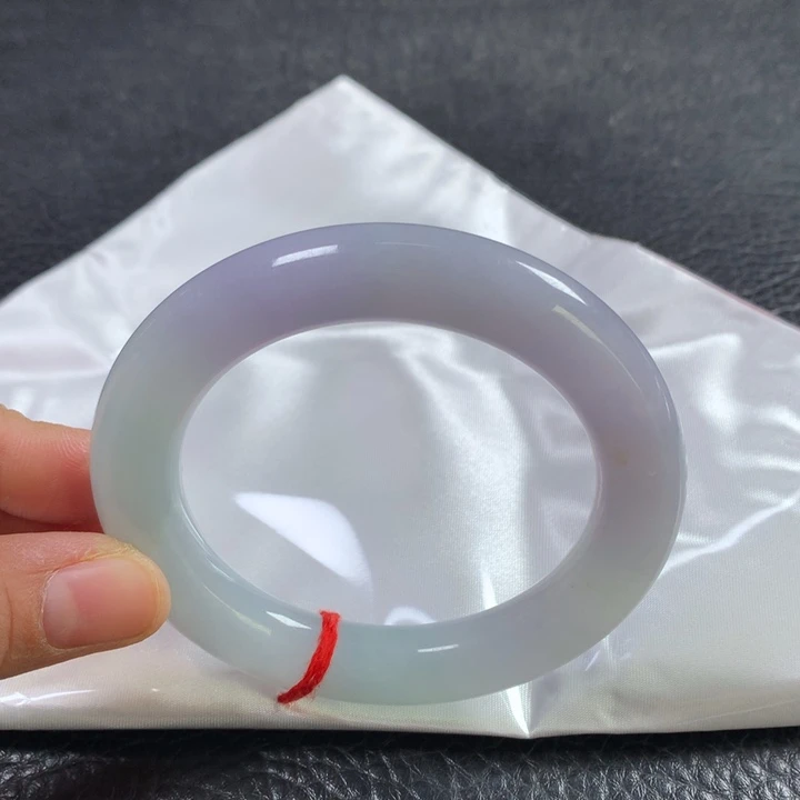 翡翠未镶嵌手镯（圆镯）55圈