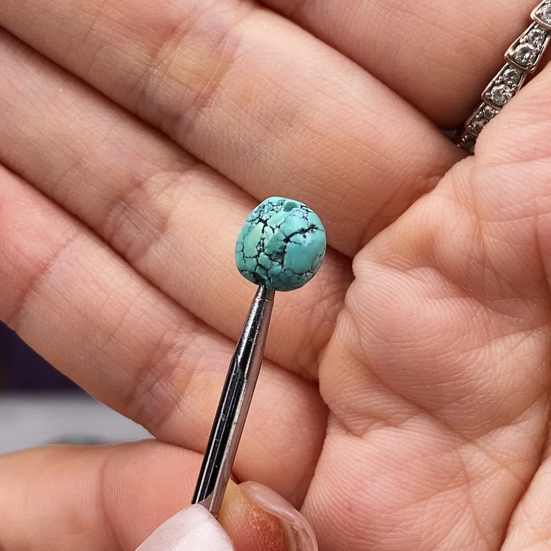 绿松石未镶嵌原矿