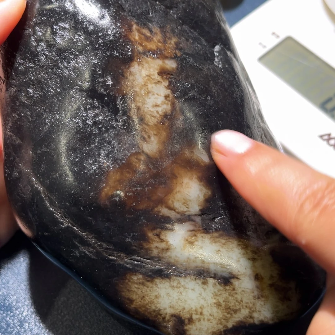 和田玉未镶嵌珠宝奇石