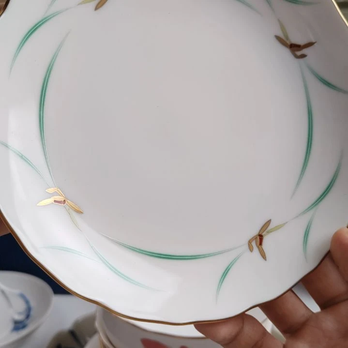 一个香兰社小盘。。你。。。。