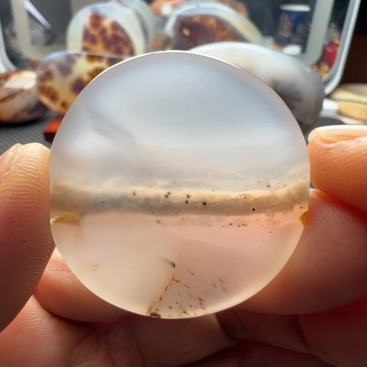 未镶嵌玛瑙/玉髓珠宝奇石