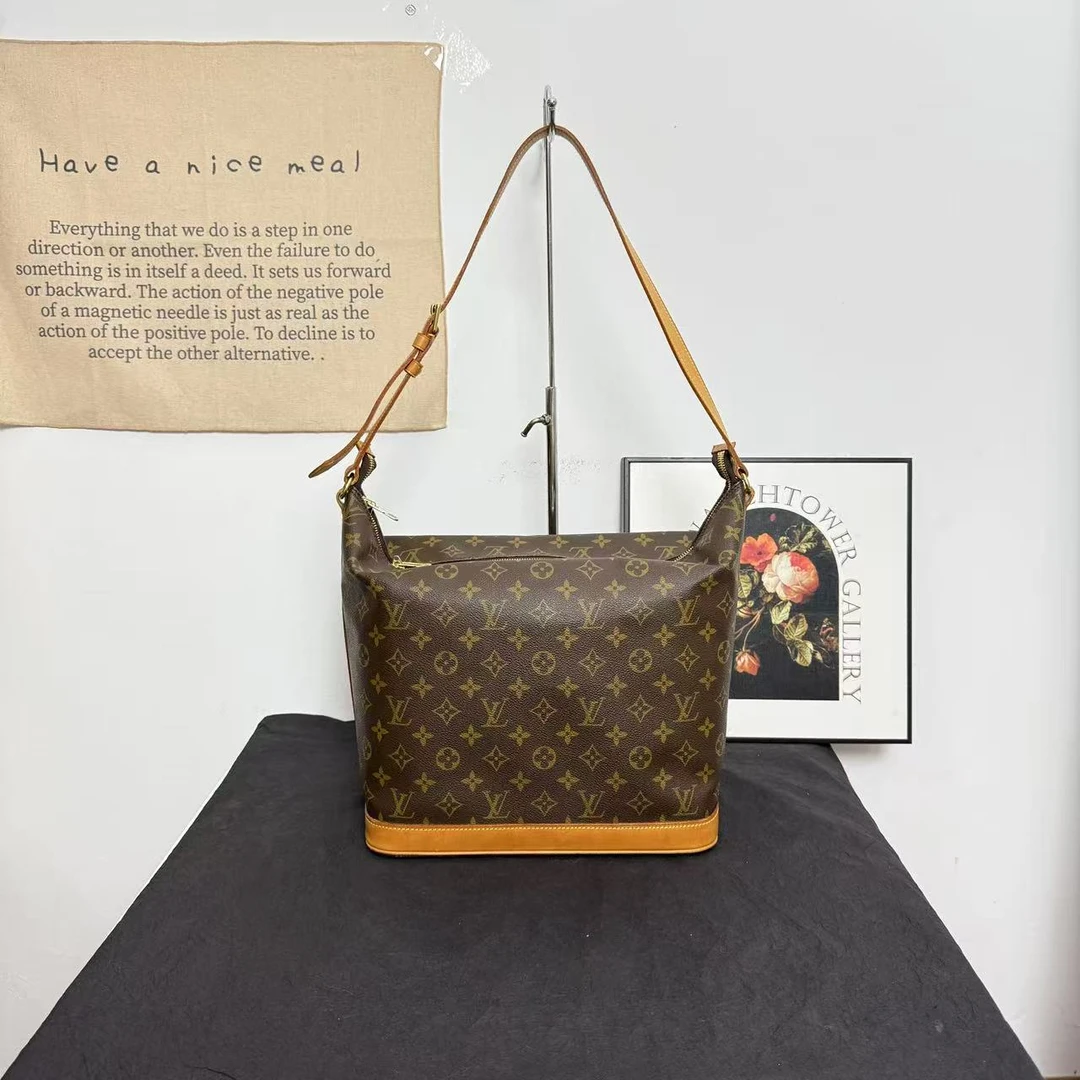 95新 LouisVuitton/路易威登 lv单肩包/莎郎斯桶斜挎包/托特包