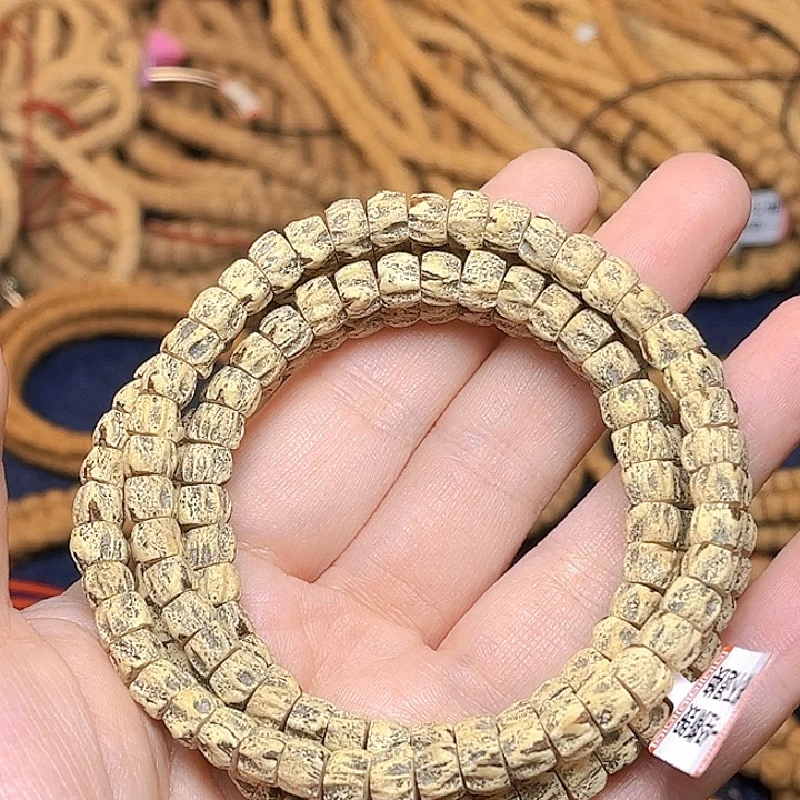 蟹***板吊坠柏香籽/百香籽