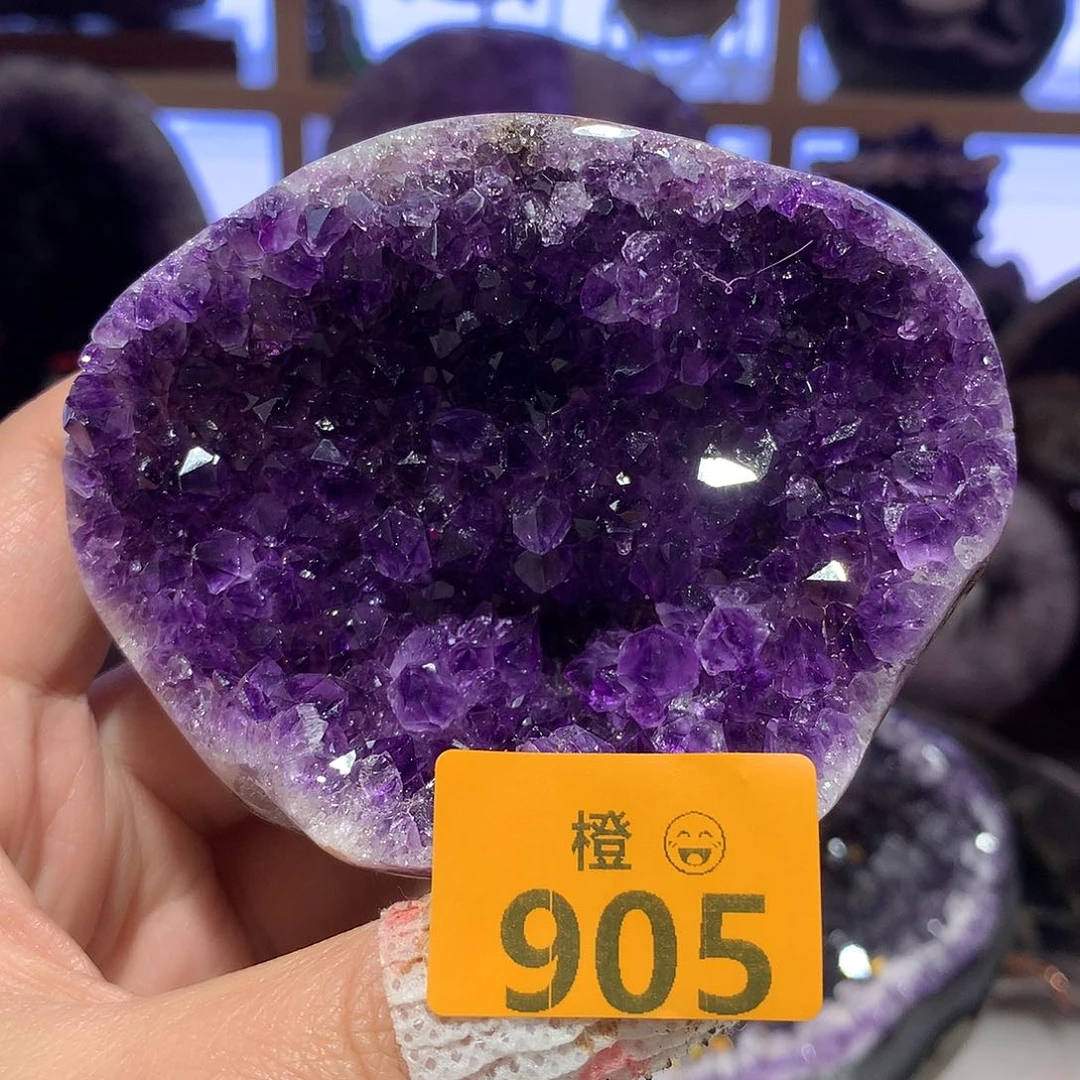 未镶嵌大型摆件（非配饰）水晶周*?