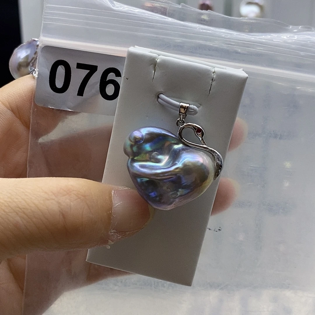 合金耳饰淡水珍珠