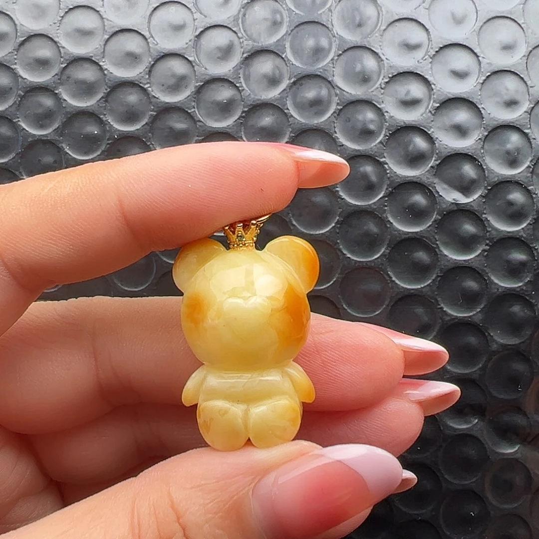 琥珀未镶嵌裸石小熊