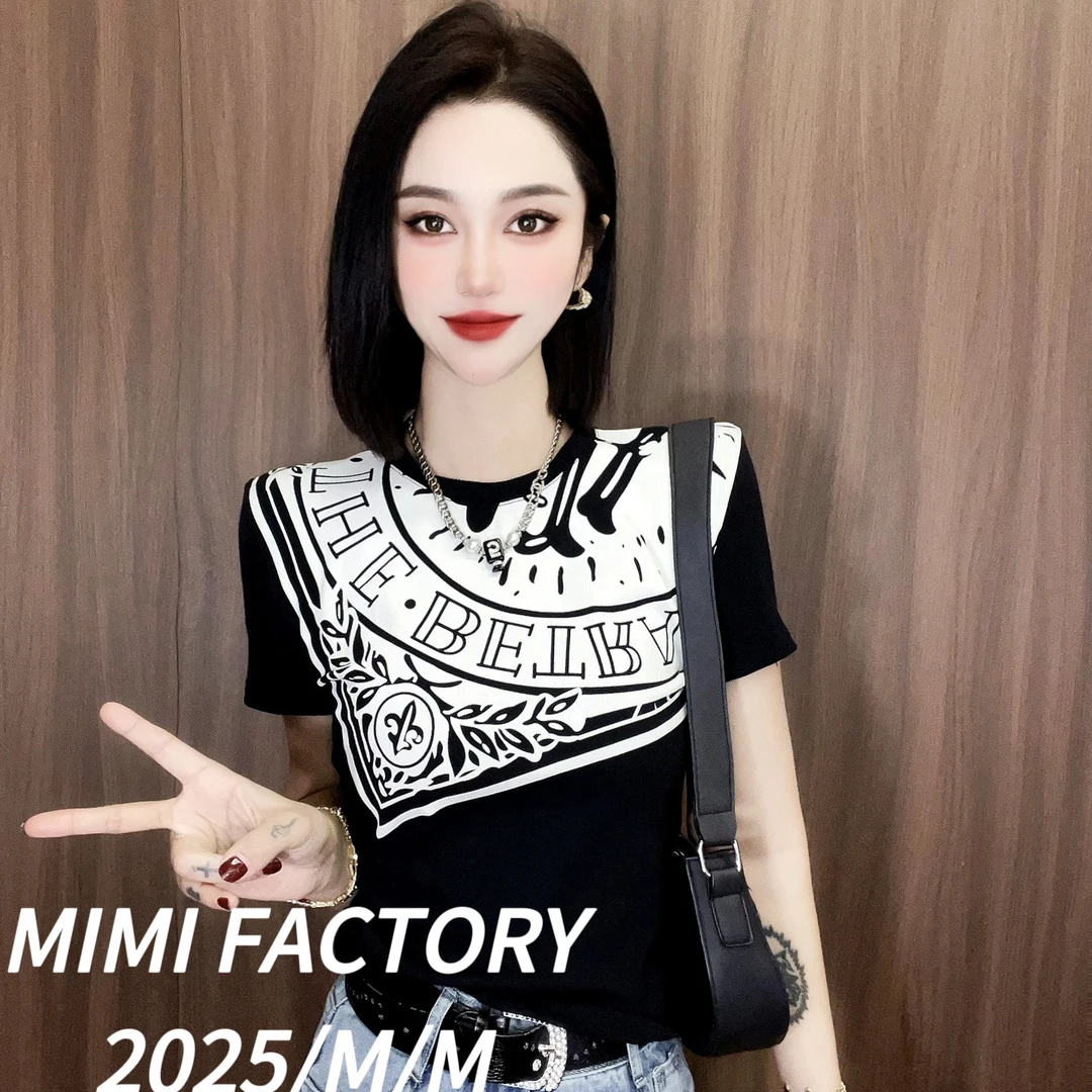 芈芈 2025新款短袖 欧货创意满印短袖T恤女修身显瘦时尚上衣