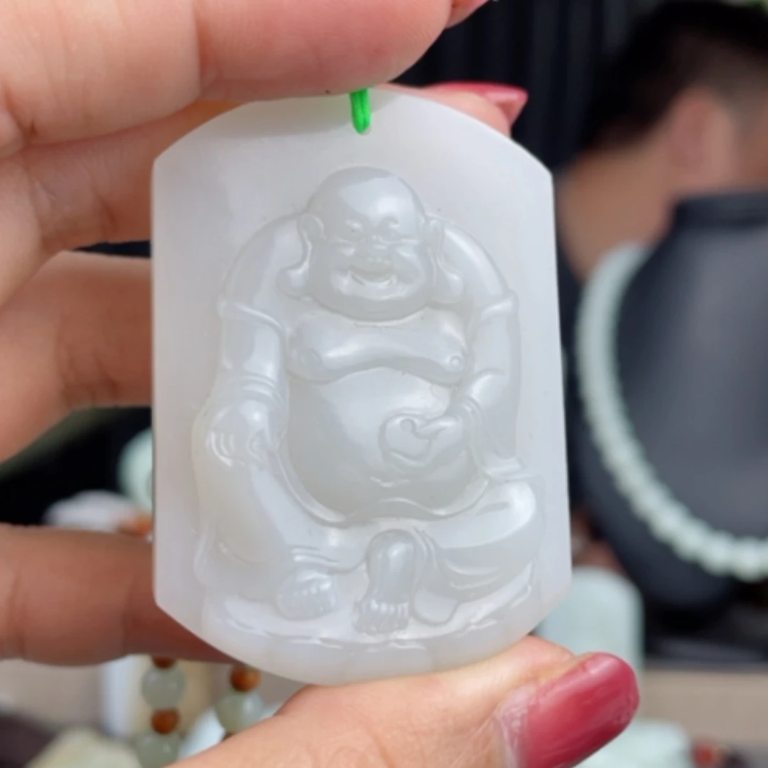 【闪购商品】颈饰未镶嵌和田玉