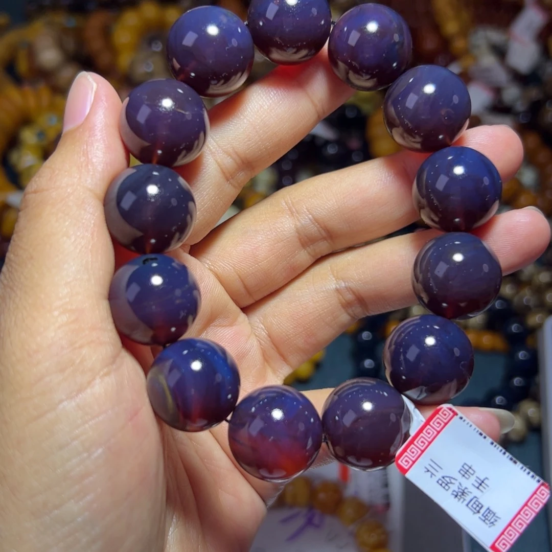 未镶嵌琥珀珠宝奇石149