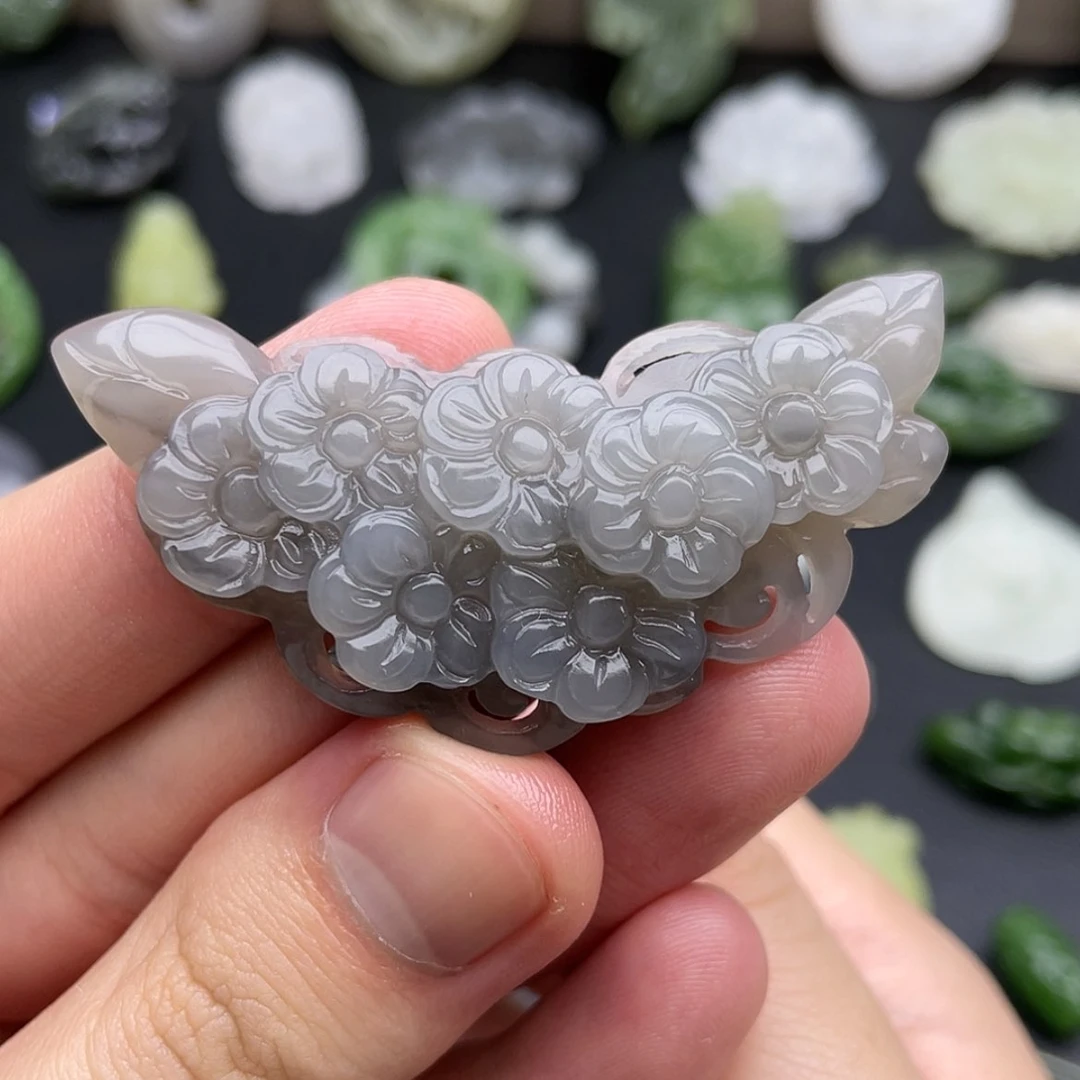 【闪购商品】颈饰未镶嵌和田玉