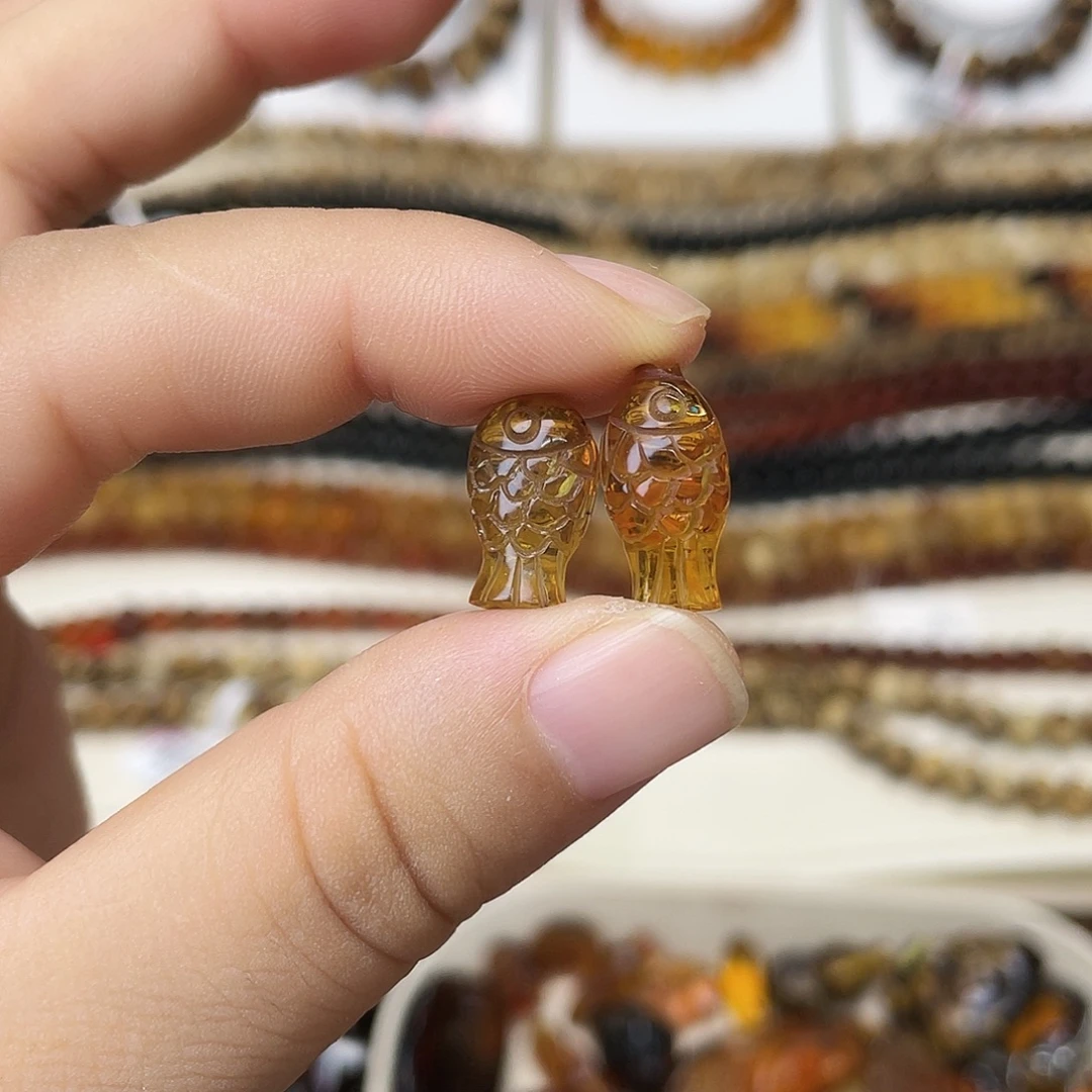 真***4裸石琥珀未镶嵌大