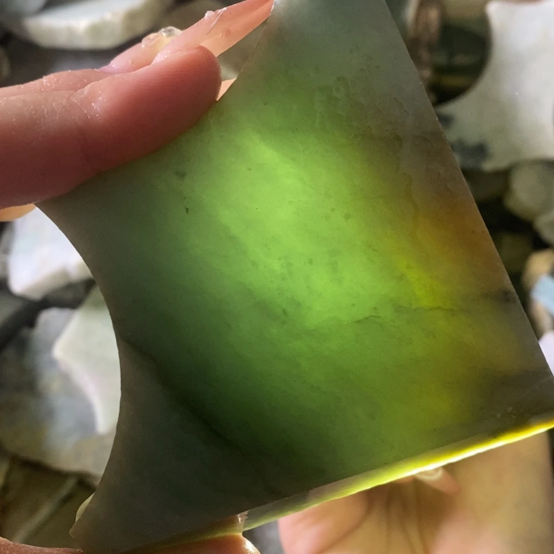 颈饰未镶嵌翡翠天然翡翠