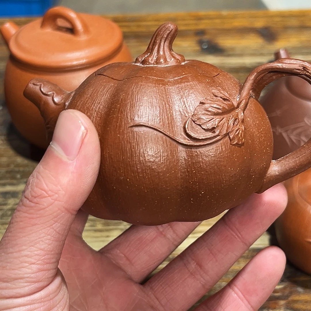 紫砂茶壶紫砂的味道很浓