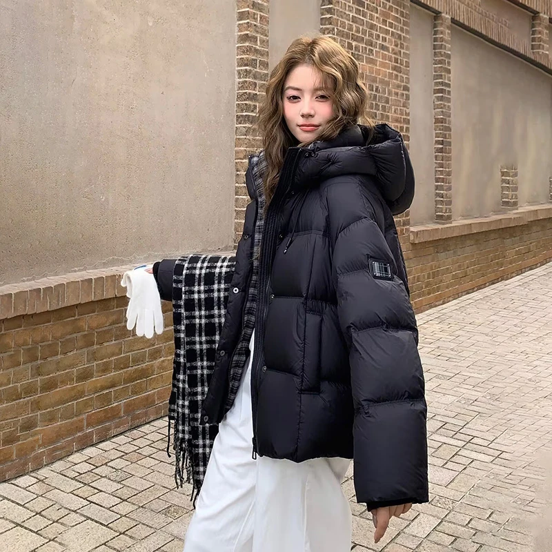 韩版短款连帽宽松显瘦黑色小个子羽绒棉服女时尚加厚保暖冬季外套